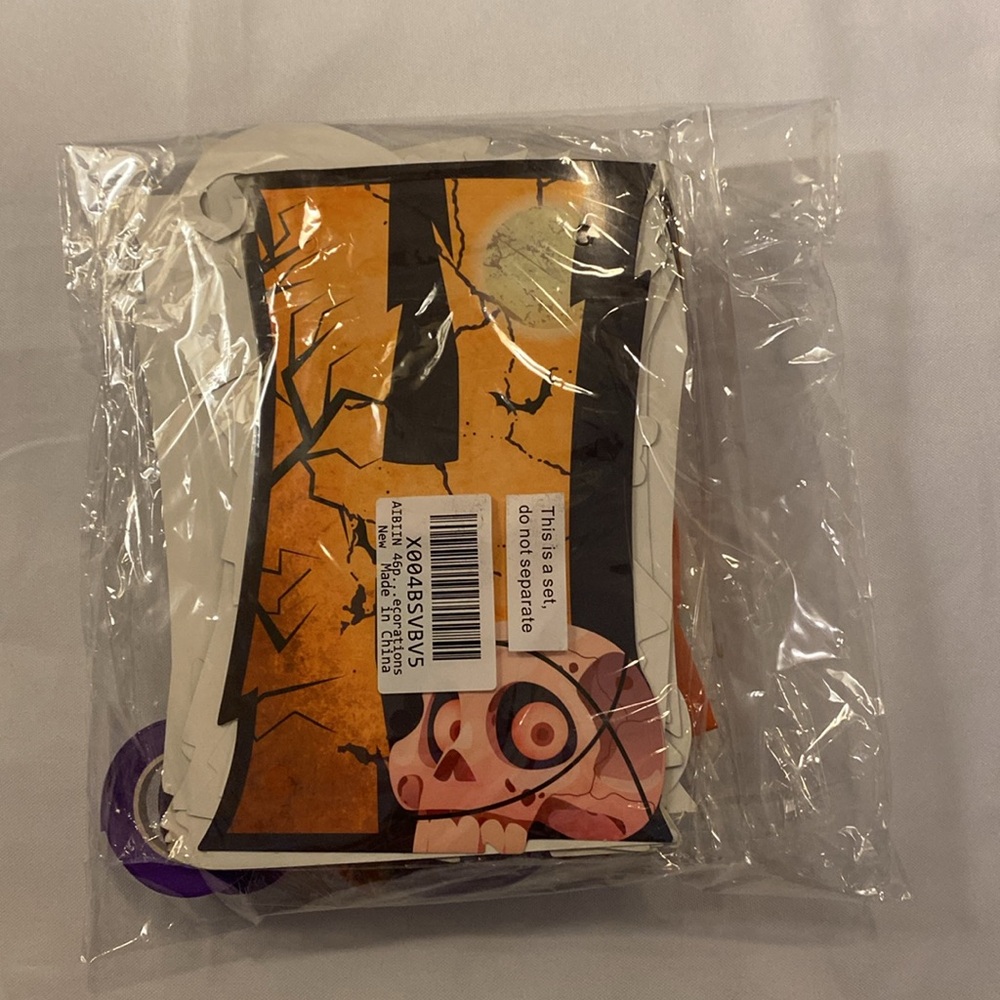 Halloween Party Decoration Set - Black, Purple, Orange - Picture 8 of 9